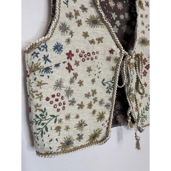 Tie Front Vest Fabric Like Floral Sleeveless top SHEIN Womens Medium Beige - Picture 3 of 7